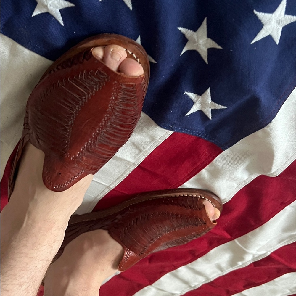 Men's Brown Leather Slip-On Huarache Loafers - Picture 9 of 10